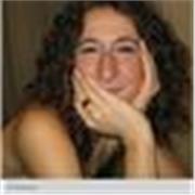 Se cerchi una persona paziente e solare non esitare a contattarmi. Mi piace conoscere nuove persone e rendermi utile