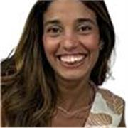 Native Brazilian Portuguese tutor with 10 years' experience offering personalized online Portuguese lessons for adults, travelers 