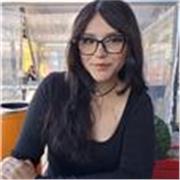 Profesora de áreas de humanidades y áreas cientificas con experiencia en clases desde pequeños hasta adultos