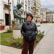 Profesora de medicina con especialidad en Farmacología Clínica con 23 años de experiencia en la docencia