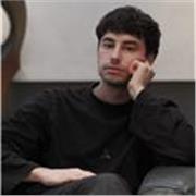 Dottore di ricerca (PhD) in letteratura russa, con laurea specialistica in francese e russo, offre Lezioni di Francese