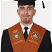 Estudiante de cuarto año de ingeniería química, con disponibilidad en múltiples asignaturas de ciencia