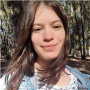 Estudiante de tercer curso de estudios Ingleses da clases de inglés/ lenguaje y sociales