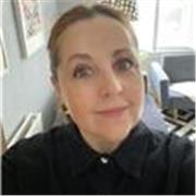 Profesor de ingles, apto para apoyo extraescolar. Licenciada en psicología y mamá de dos niños bilingües residente en Reino Unido