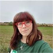 Soy amable cariñosa y con mucha paciencia y daria clases para primaria ,infantil