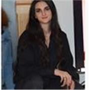 Profesora de inglés nativo, con experiencia dando clases de todo tipo, adaptándolo a las necesidades del alumno