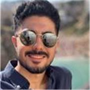 Globally-trained med student with clinical experience, multilingual skills & a passion for guiding others through English Language