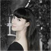 Professeur de Yoga (Vinyasa et Yin Yoga en Visio)