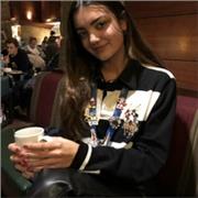 Doy clases de refuerzo principalmente de idiomas segun las necesidades del alumno.