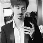 Se ti serve una mano per la letteratura o la grammatica chiedi pure! 