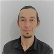 Energetic English teacher with 15 years experience, beginner - advanced