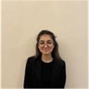 Hello! My name is Lavya Gurnani, and I’m passionate about helping students develop confidence and mastery in English. 