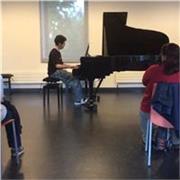 Profesor de Piano para profesional, elemental y desde cero