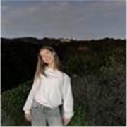 Studentessa universitaria, offro ripetizioni in matematica, fisica, inglese e filosofia. Offro anche aiuto compiti