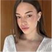 Estudiante de psicología con conocimientos teóricos de diversas materias y habilidades psicopedagógicas de enseñanza 