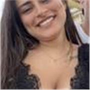 Profesora apta pa todas las edades y niveles.