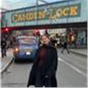 Chica aplicada titulada en bachillerato, estudiante de universidad actualmente, con ganas de enseñar y ayudar a niños de primaria