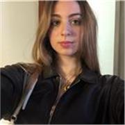 Alumna de primero de Psicología titulada en bachillerato científico, imparte clases presenciales y online.