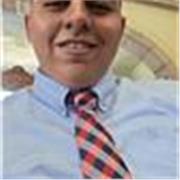 Maestro de español vía remota para nivel secundaria