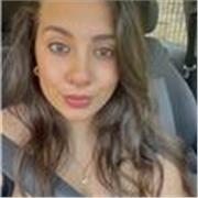 Soy profesora de necesidades especiales con dos años de experiencia enseñando lenguaje y comunicación