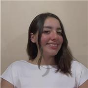 Maestra de apoyo escolar, preparada y con experiencia trabajando con niños de diferentes edades, capacitada en customer service