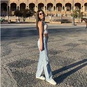 Una profesora de árabe con cuatro años de experiencia en la enseñanza del árabe a extranjeros que hablan español