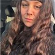 Aiuto bambini e ragazzi a superare le difficoltà in inglese con pazienza, metodo e risultati concreti.