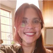 Laureta in chimica in Inghilterra, offro lezioni in scienze e lingue