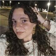 Soy una niñera con dos años de experiencia, he dado clases de refuerzo y cuidado a niños tanto neurotípicos como neurodivirgentes.