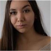 Tengo experiencia en el cuidado y apoyo educativo y extraescolar de niños. Ofrezco clases particulares a alumnos de Primaria.