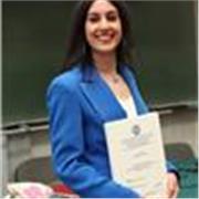 Laureata in filologia moderna con 110/110L offre ripetizioni di latino, prezzi modici
