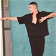 Offro lezioni di Ballo Caraibico sia di coppia che per singolo/a ( salsa , bachata e portamento) a bollate o nei dintorni