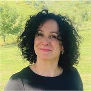 Hi there😊 Soy Filóloga con más de 15 años de experiencia enseñando inglés .Te ayudo a certificar Cambridge nivel C1, también B2 y B1.Primera Clase online de prueba 30 min .Anímate y te sorprenderás . ONE to ONE solo para ti, sin grupos reducidos ! Notará