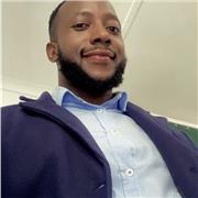 Akademisch ausgebildeter Englischlehrer mit internationaler Erfahrung bietet strukturierten Online-Englischunterricht für Erwachse