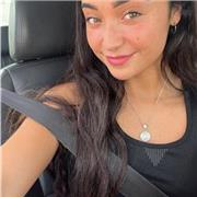 Estudiante de cuarto curso del doble grado en H. del Arte, Historia y Arqueología imparte clases a alumnos de Primaria y educación secundaria