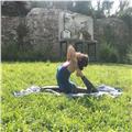 Insegnante yoga certificata offre lezioni di hatha/ vinyasa/ yin yoga