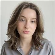 Experienced native English speaker who helps students to speak more confidently and fluently