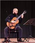 Lezioni di musica e chitarra classica a domicilio e online!