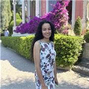 J'enseigne l'espagnol à tous les niveaux aussi bien aux jeunes (enfants, adolescents) qu'aux adultes.