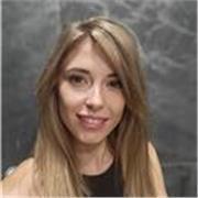 Soy una persona metódica, responsable, muy profesional y con amplios conocimientos teóricos y prácticos en artes gráficas. 