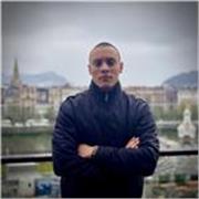 Tengo 22 años, doy clases de Matemáticas (Nivel ESO) y auxilio también con cualquier tipo de estudio que necesites, clases persona