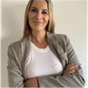 Hola soy Gema, graduada en Derecho y con experiencia en preparación de asignaturas jurídicas. También ESO/Bachillerato