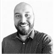 Profesor de apoyo especializado en clases de Español