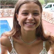 Soy una persona que le gusta enseñar y ver como con esfuerzo se consiguen los logros.