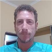 Graduado en profesorado en ciencias políticas en el instituto superior de formación docente. Enseño derecho y sus ramas principales