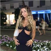 Studentessa liceo linguistico impartisce lezioni di italiano e inglese