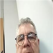 Professeur de restauration avec plus de 10 ans d'expérience dans le milieu des étoilés notamment