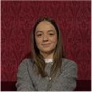 Lucile, française et bilingue. Des cours d’anglais sur mesure pour les grands et les petits. 