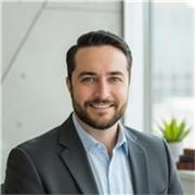 Inglés para profesionales (Nativo) | Fundador de Schafer Directive