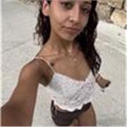 No soy profesora pero adoro a los niños y me encantaría poder ayudar y dar soporte a criaturas que necesiten un empujoncito!